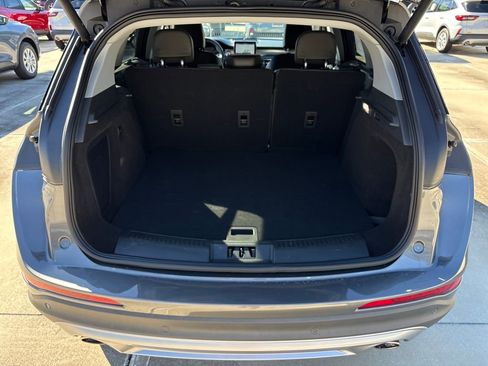 Used 2021 Lincoln Corsair AWD w/ Premium Package image 34