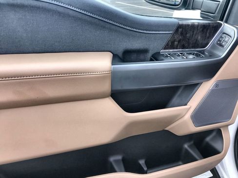 Used 2026 Ford F350 Lariat AWD/4WD image 13