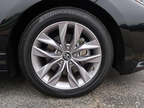 Used 2019 Toyota Avalon XLE w/ Moonroof Package FWD image 52