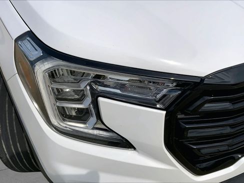 Used 2023 GMC Terrain SLT w/ Elevation Edition FWD image 26