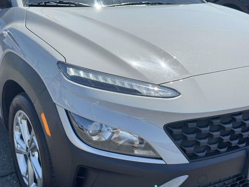 Used 2023 Hyundai Kona SEL AWD/4WD image 9