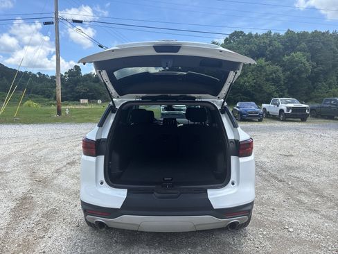 Used 2024 Chevrolet Blazer LT AWD/4WD image 24