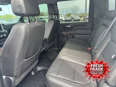 Used 2021 GMC Sierra 3500 SLT w/ SLT Premium Package image 6