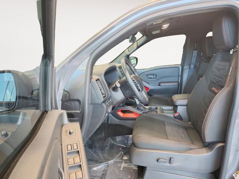 Certified 2024 Nissan Frontier Pro-X w/ Technology Package image 24