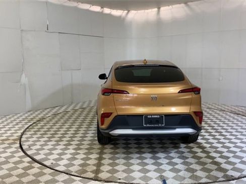 Used 2024 Buick Envista Preferred w/ Convenience I Package image 7