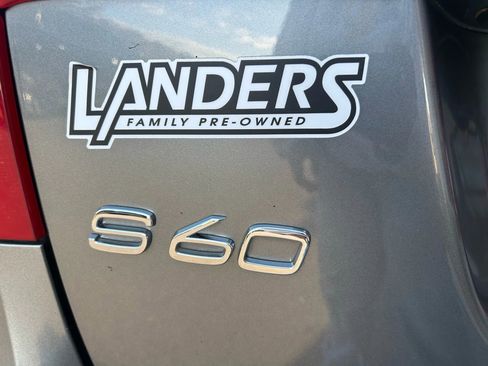 Used 2017 Volvo S60 T5 Dynamic w/ Vision Package image 12