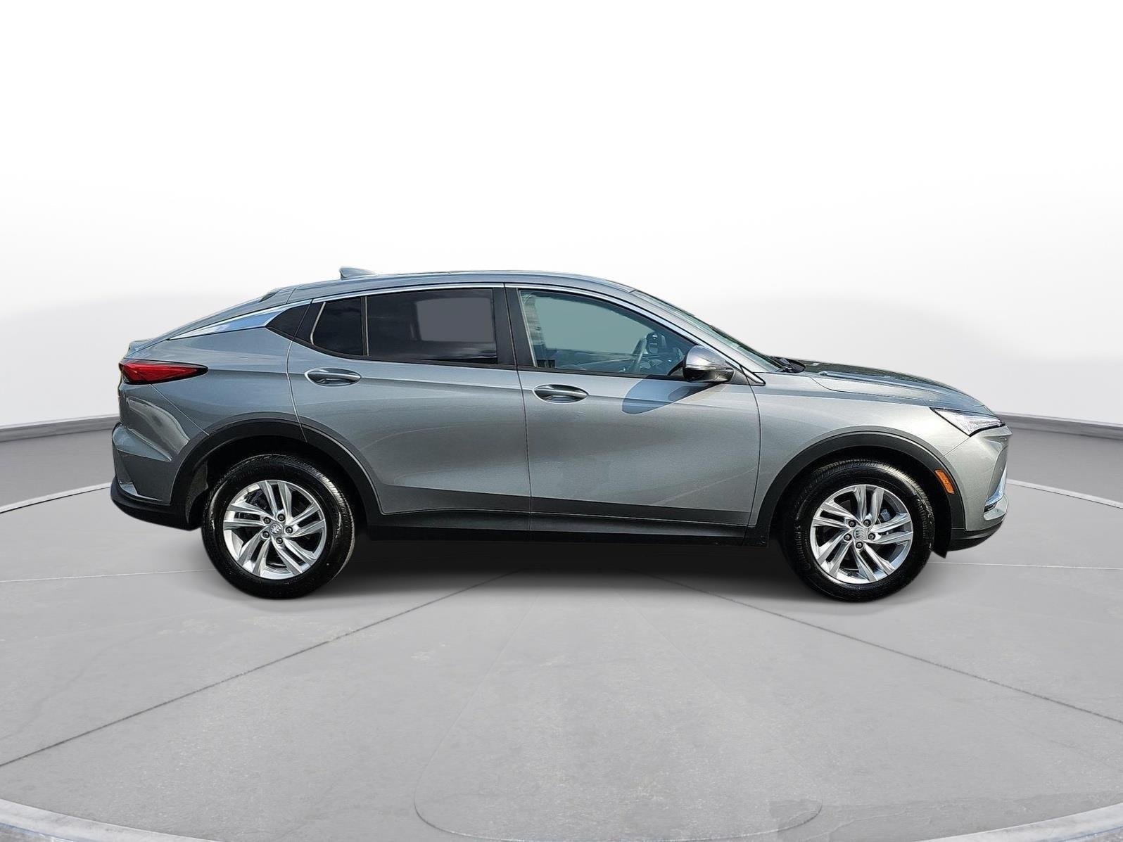 Used 2024 Buick Envista Preferred FWD image 5