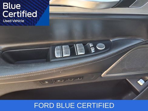 Used 2021 BMW 740i w/ M Sport Package RWD image 26