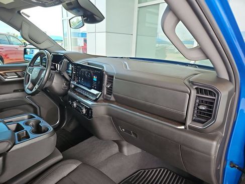 Used 2024 Chevrolet Silverado 1500 RST AWD/4WD image 22