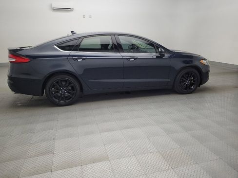 Used 2020 Ford Fusion SE w/ Equipment Group 151A image 10