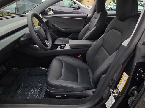 Used 2024 Tesla Model 3 Standard Range RWD image 17
