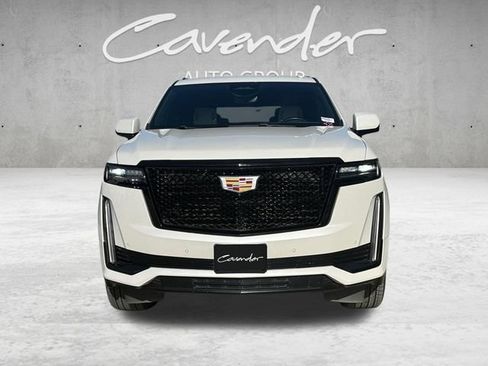 Used 2021 Cadillac Escalade Sport w/ Driver Assist Tech Package AWD/4WD image 18