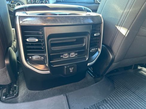 Used 2022 RAM 1500 Big Horn AWD/4WD image 24