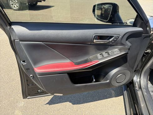 Used 2022 Lexus IS 300 w/ Premium Package RWD image 10