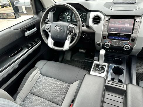 Used 2020 Toyota Tundra SR5 AWD/4WD image 13