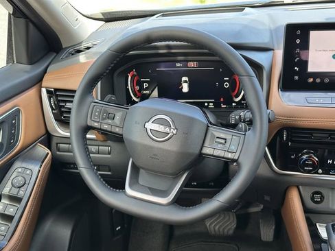New 2026 Nissan Rogue Platinum AWD/4WD image 19