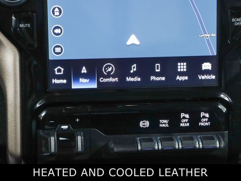 Used 2024 RAM 2500 Laramie w/ Safety Group AWD/4WD image 17