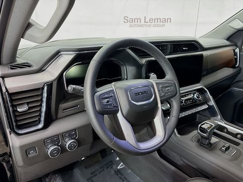 Used 2025 GMC Sierra 1500 Denali image 12