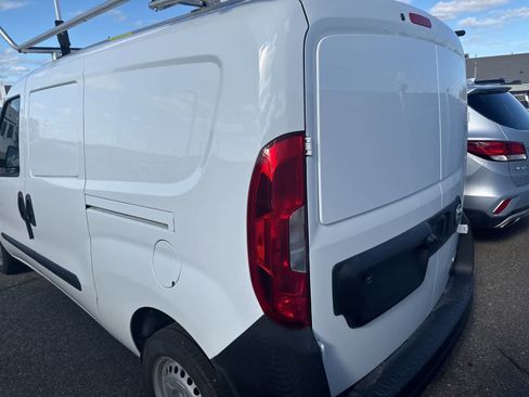 Used 2021 RAM ProMaster City Tradesman FWD image 11