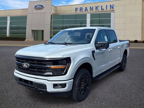 New 2026 Ford F150 XLT w/ Equipment Group 302A MID AWD/4WD image 3