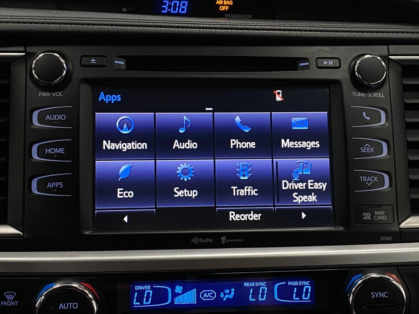 Used 2015 Toyota Highlander XLE AWD/4WD image 21