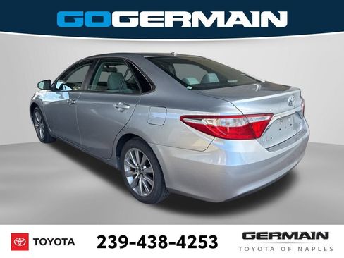Used 2017 Toyota Camry XLE image 4