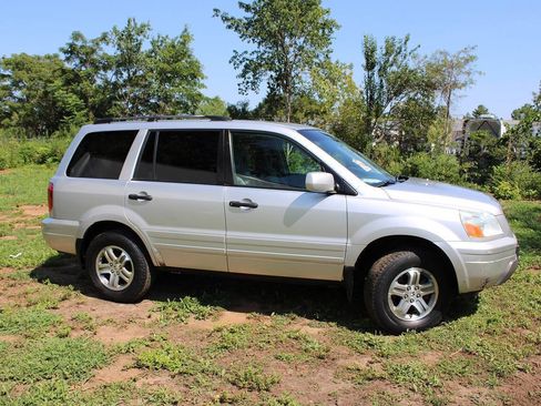 Used 2005 Honda Pilot EX image 6