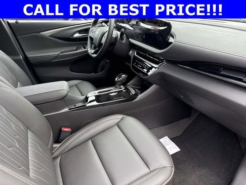 New 2026 Buick Envista Avenir image 17