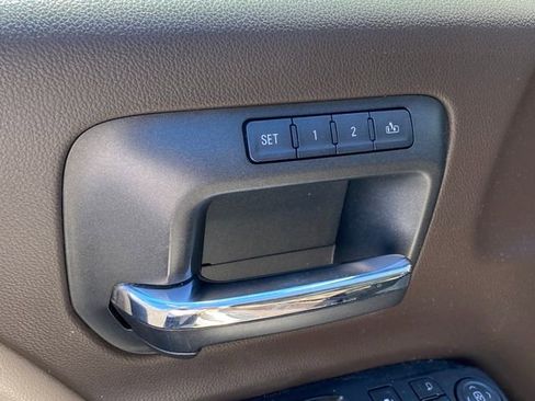 Used 2015 GMC Sierra 1500 SLT AWD/4WD image 8