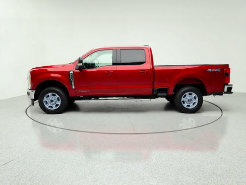 New 2026 Ford F250 XLT w/ XLT Premium Package AWD/4WD image 4