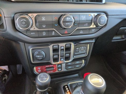 New 2026 Jeep Gladiator Rubicon AWD/4WD image 23