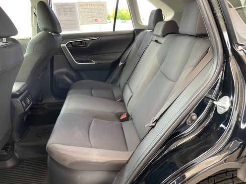 Certified 2024 Toyota RAV4 LE AWD/4WD image 13