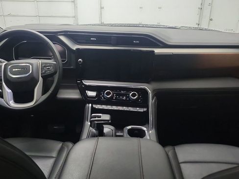 Used 2024 GMC Sierra 1500 Denali w/ Denali Reserve Package image 22