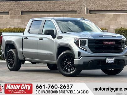 Used 2024 GMC Sierra 1500 Pro w/ Graphite Edition