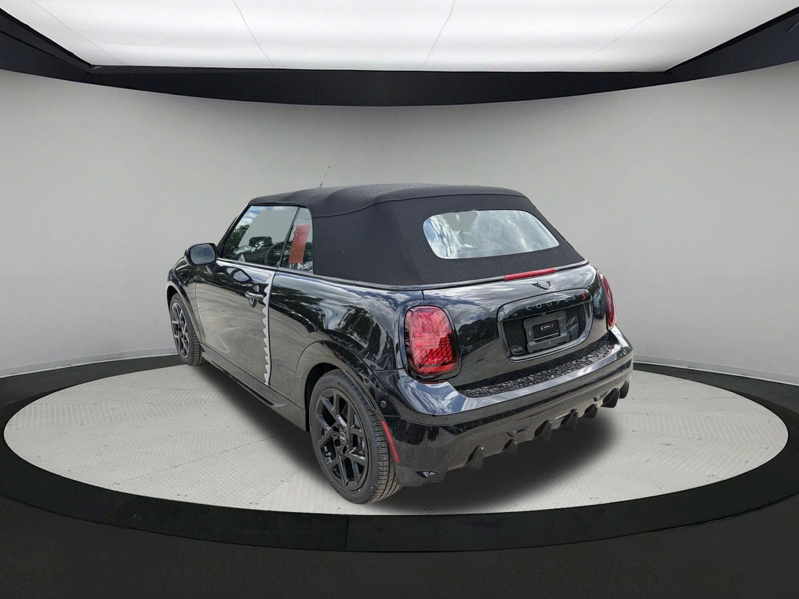 New 2026 MINI Cooper S FWD image 4