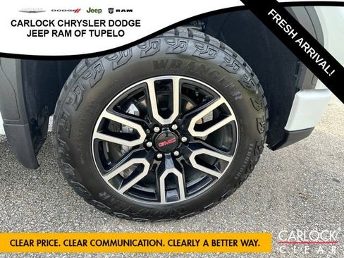 Used 2026 GMC Sierra 1500 AT4 w/ AT4 Premium Package AWD/4WD image 10