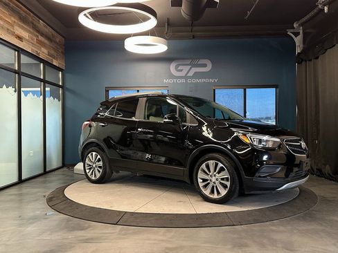Used 2019 Buick Encore Preferred w/ Safety Package FWD image 1