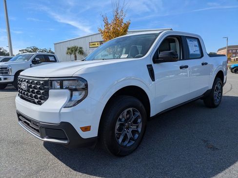 New 2025 Ford Maverick XLT w/ XLT Luxury Package image 8