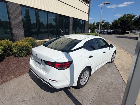 Used 2024 Nissan Sentra S FWD image 5