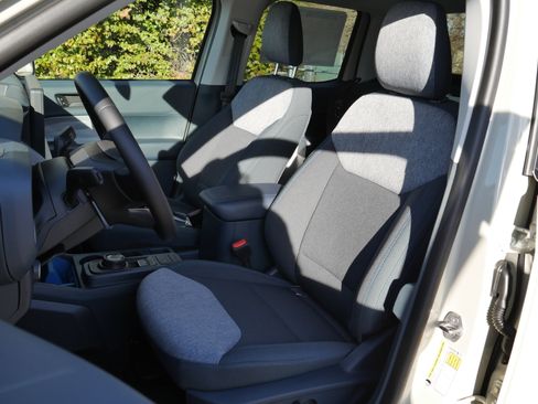 New 2025 Ford Maverick XLT w/ Equipment Group 301A image 31