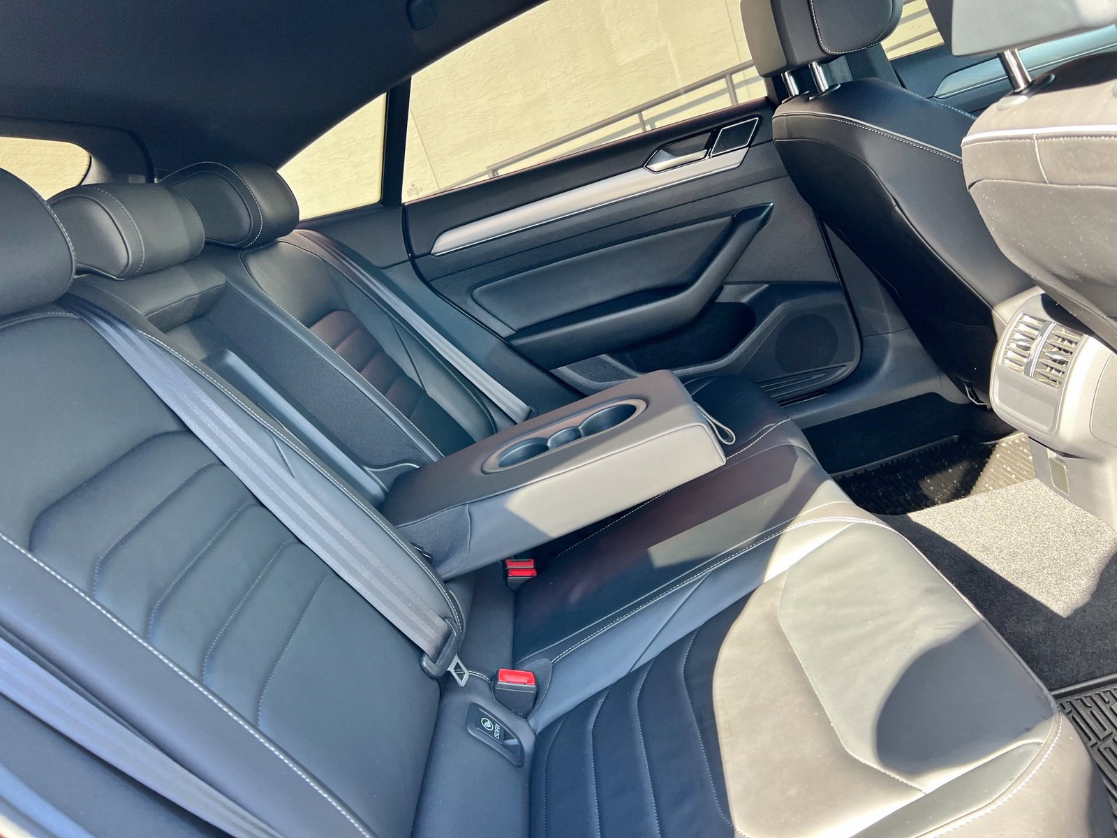 Used 2020 Volkswagen Arteon SEL FWD image 57