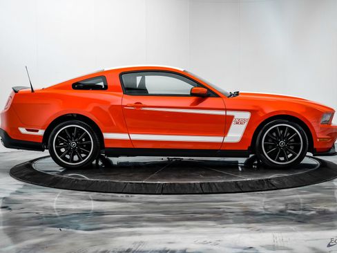 Used 2012 Ford Mustang Boss 302 w/ Boss 302 Accessory Pkg RWD image 19