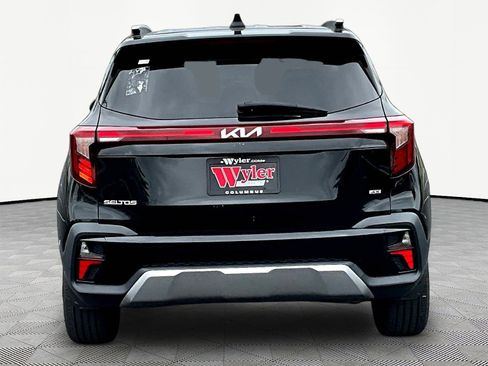 Used 2024 Kia Seltos S AWD/4WD image 5
