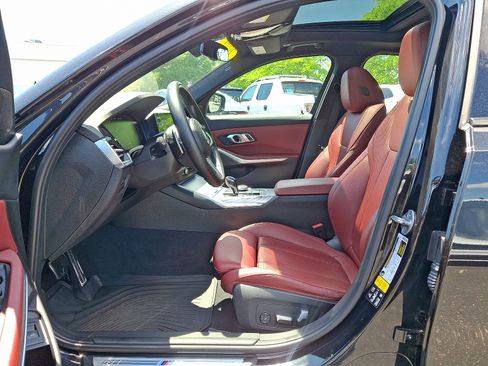 Used 2022 BMW M340i xDrive w/ Shadowloine Package AWD/4WD image 13