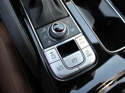 Used 2022 Kia Telluride SX w/ SX Prestige Package AWD/4WD image 28