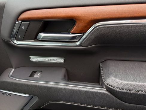 Used 2023 GMC Sierra 1500 Denali w/ Denali Reserve Package image 20