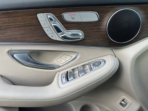 Certified 2022 Mercedes-Benz GLC 300 4MATIC image 15