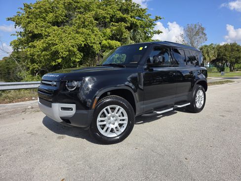 Used 2024 Land Rover Defender 110 S image 1