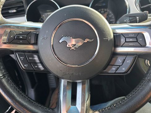 Used 2015 Ford Mustang GT Premium image 10