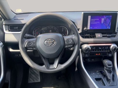 Used 2025 Toyota RAV4 XLE FWD image 6